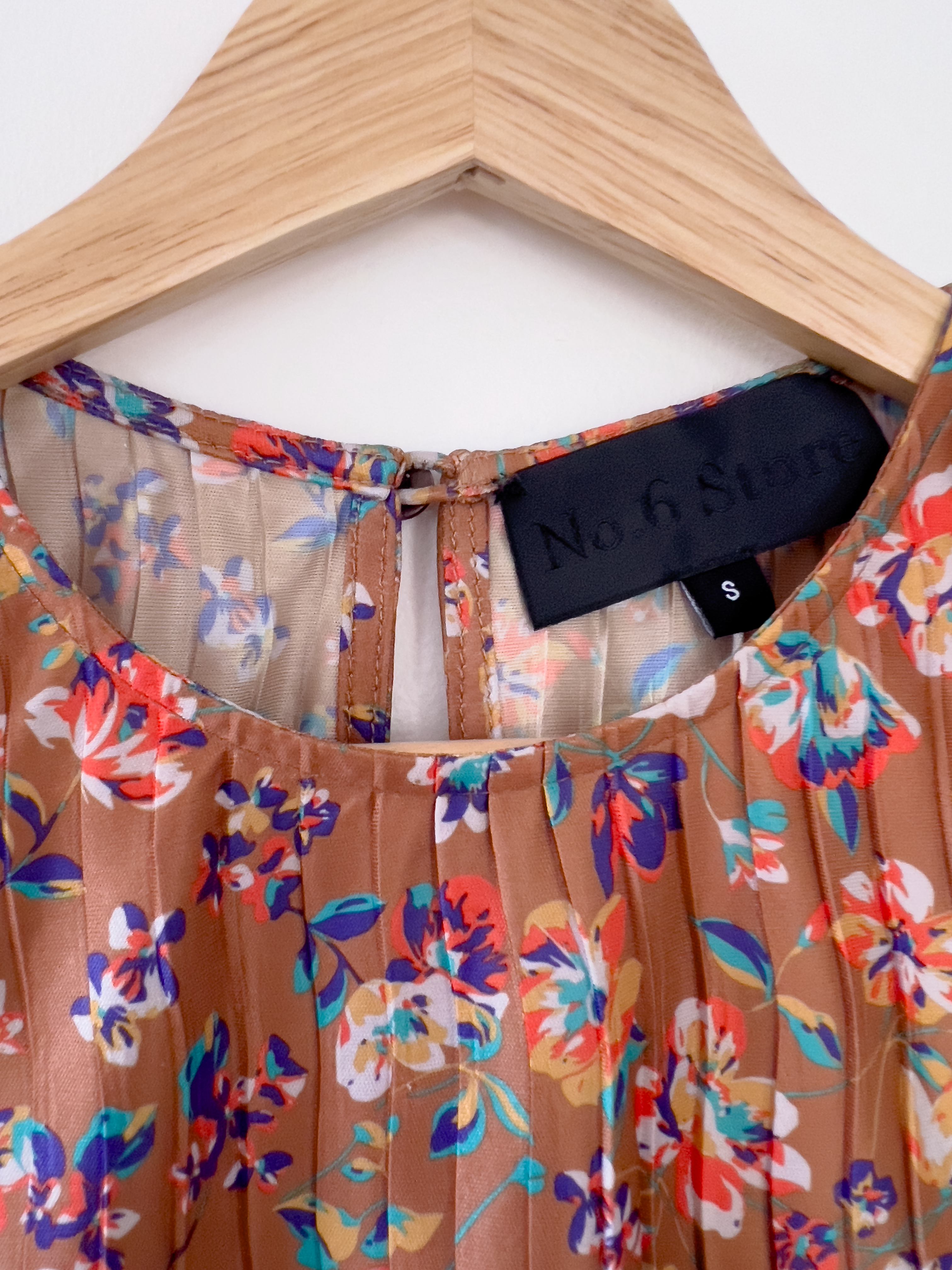 No. 6 Floral shirt