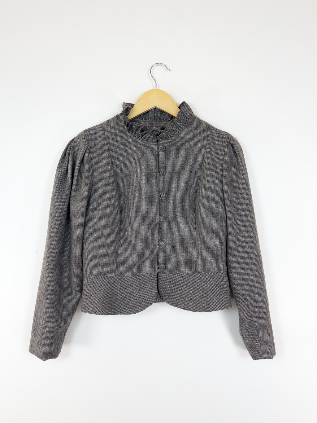 Ruffle Collar Wool Jacket