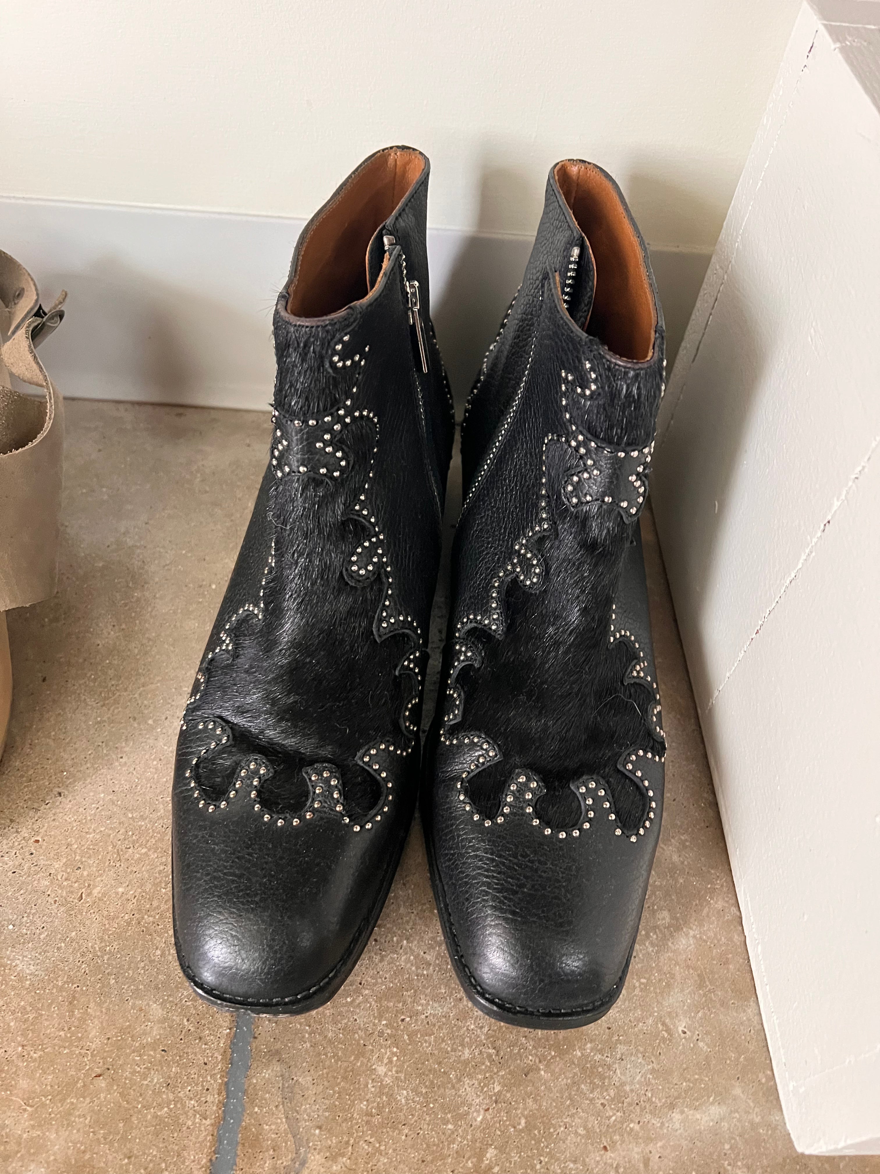 Chloe boots