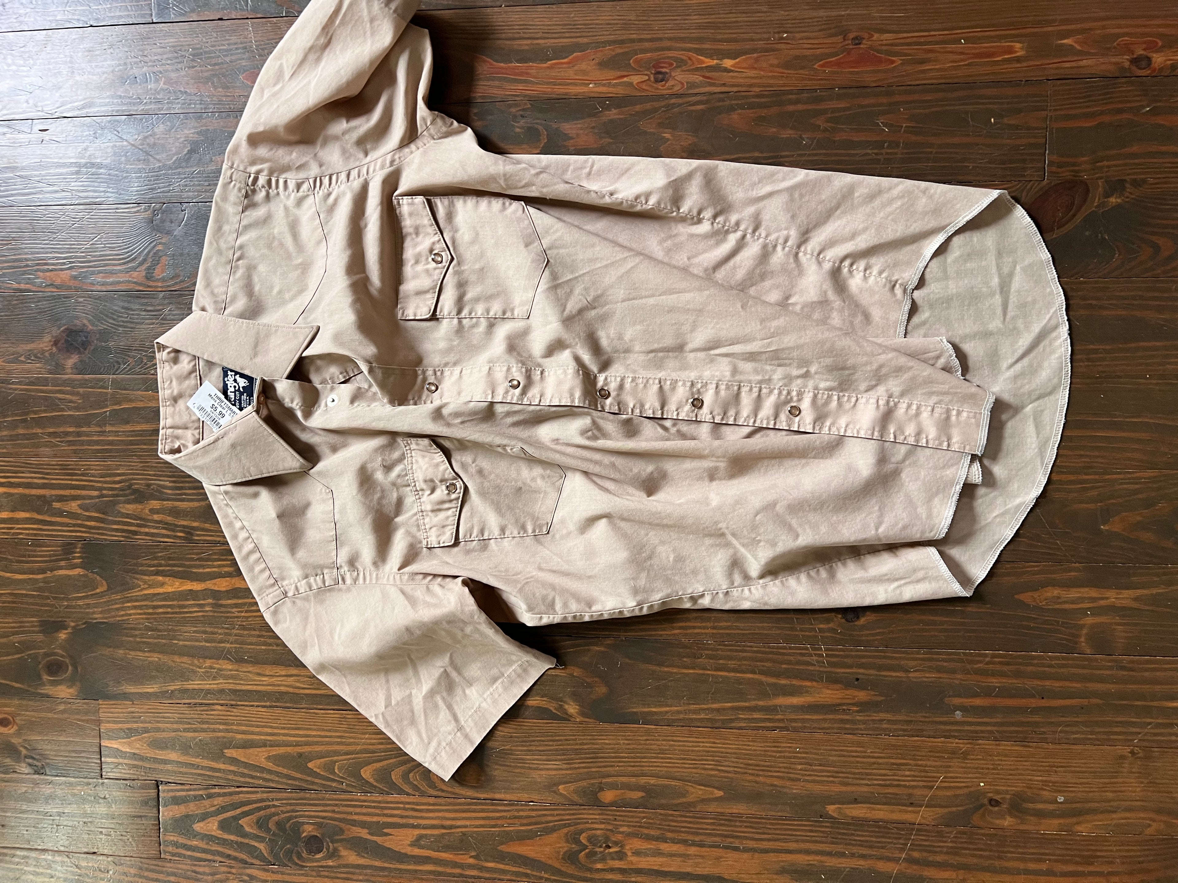 Wrangler Tan Snap Button