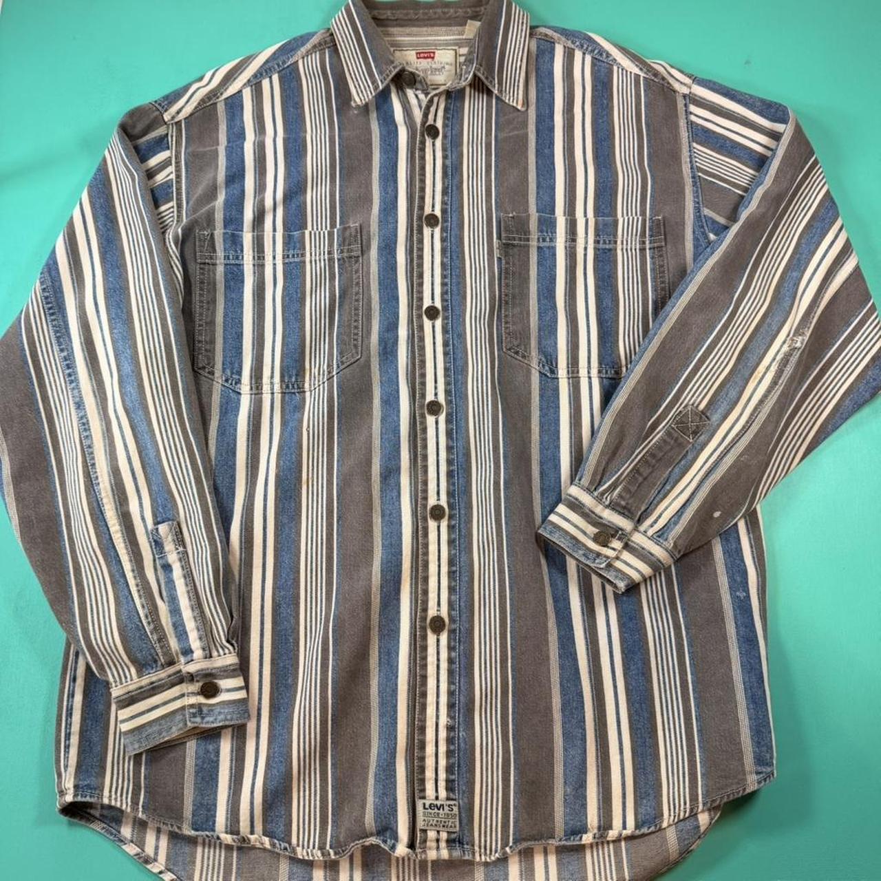 Levi's Button Down
