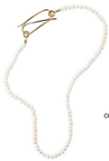 Beatriz PALACIOS Pearl necklace
