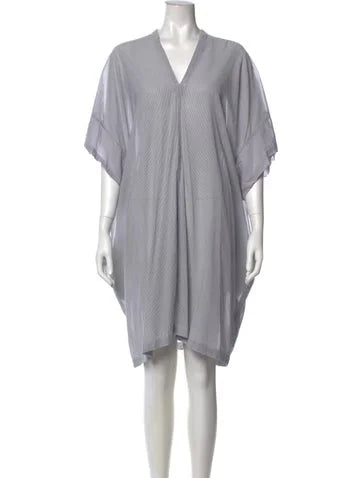 6397 V-Neck Dress